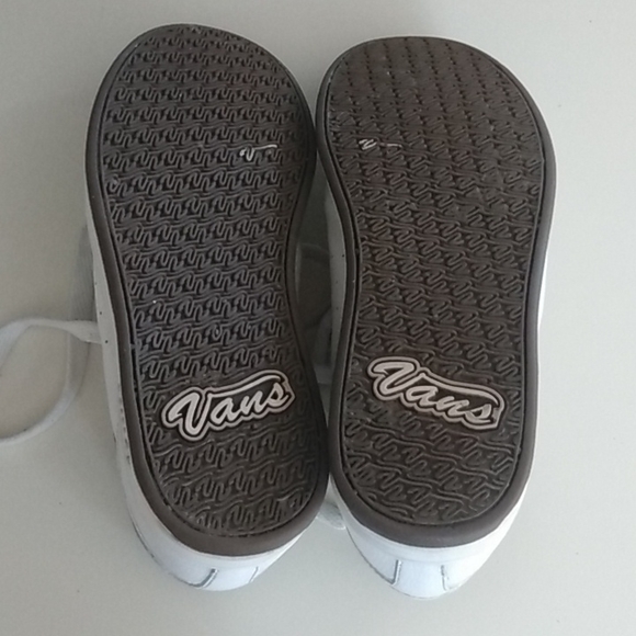 COPY - Vintage VANS Shoes. White Leather Gold Vans Logo. Giulietta Style. Women… - Picture 10 of 12